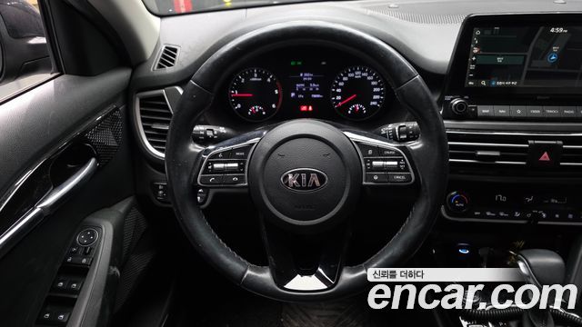 Kia Seltos Diesel 1.6 2WD Prestige 2021 — фото 13