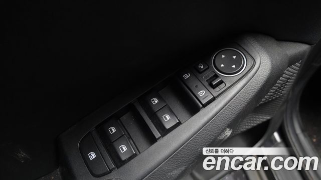 Kia Seltos Diesel 1.6 2WD Prestige 2021 — фото 27