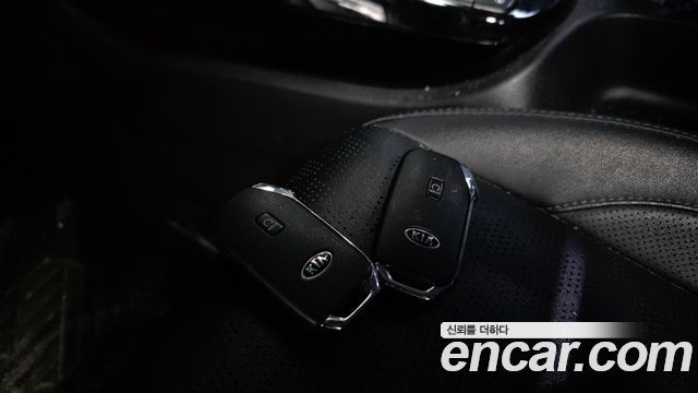 Kia Seltos Diesel 1.6 2WD Prestige 2021 — фото 29
