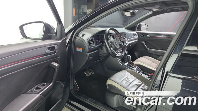 Volkswagen T-Roc 2.0 TDI Prestige 2021 — фото 10