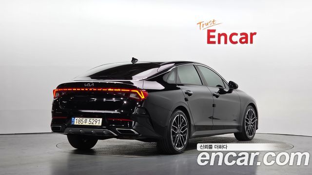 Kia K5 (III) 1.6 Turbo Signature 2022 — фото 2