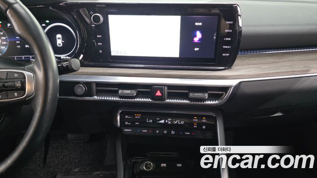 Kia K5 (III) 1.6 Turbo Signature 2022 — фото 13