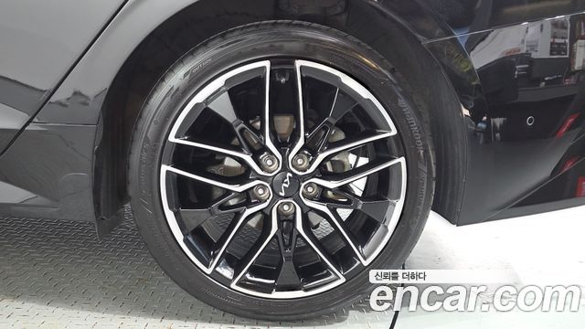 Kia K5 (III) 1.6 Turbo Signature 2022 — фото 21