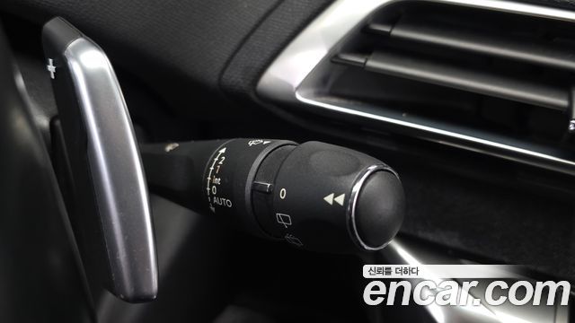 Peugeot 3008 (II) 1.6 BlueHDi Allure 2018 — фото 19