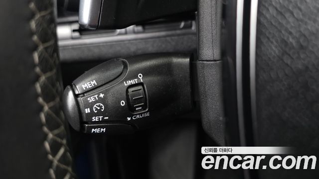 Peugeot 3008 (II) 1.6 BlueHDi Allure 2018 — фото 28