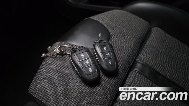 Peugeot 3008 (II) 1.6 BlueHDi Allure 2018 — фото 31