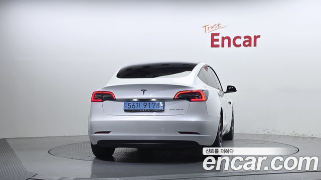 Tesla Model 3 Long Range AWD 2021 — фото 4