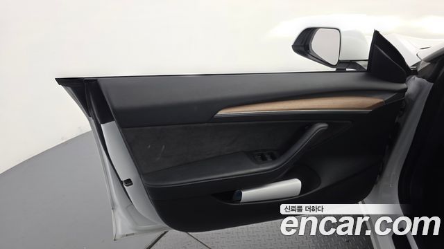 Tesla Model 3 Long Range AWD 2021 — фото 30