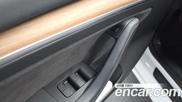 Tesla Model 3 Long Range AWD 2021 — фото 36