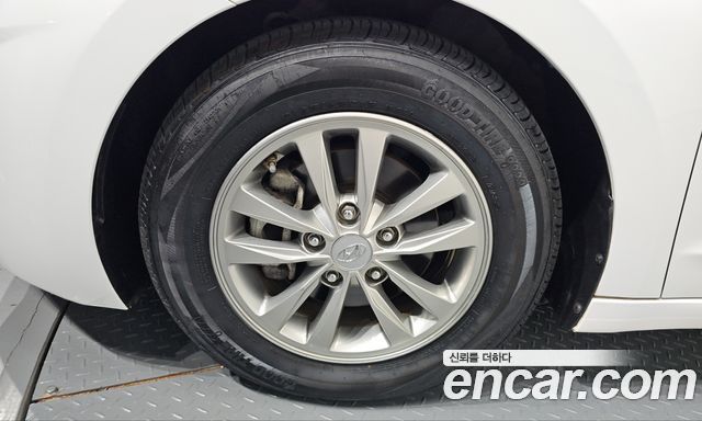 Hyundai Avante (AD) 1.6 Smart 2020 — фото 5