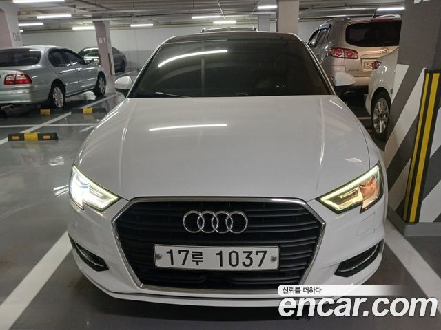 Audi A3 40 TFSI 8V 2018 — фото 2