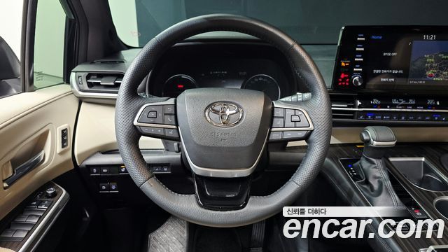 Toyota Sienna (IV) 2.5 Hybrid 2WD 2022 — фото 14