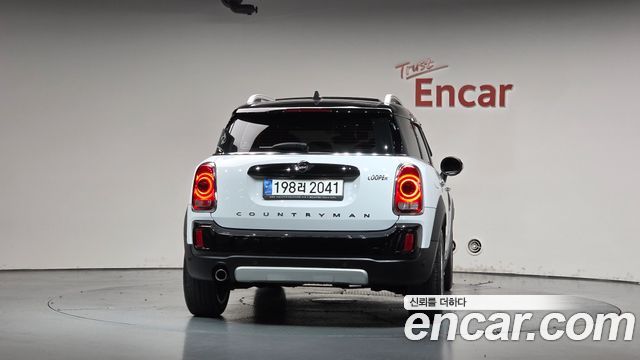 MINI Cooper Countryman HIGH 2nd 2019 — фото 4