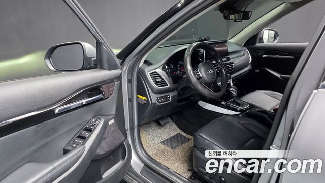 Kia Seltos Gasoline 1.6 Turbo 2WD Noblesse 2020 — фото 10
