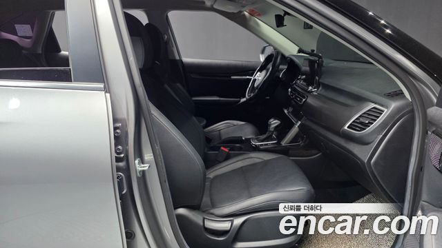 Kia Seltos Gasoline 1.6 Turbo 2WD Noblesse 2020 — фото 11