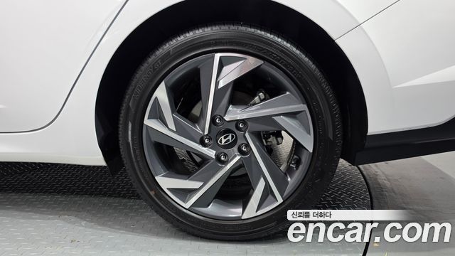 Hyundai Avante (CN7) 1.6 Inspiration 2024 — фото 5