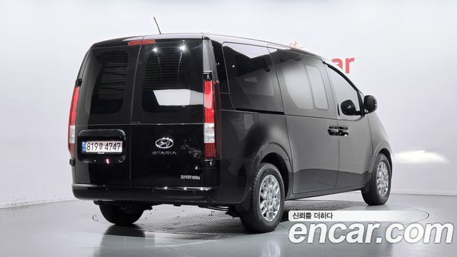 Hyundai Staria Cargo 5-Seater Modern 2022 — фото 2