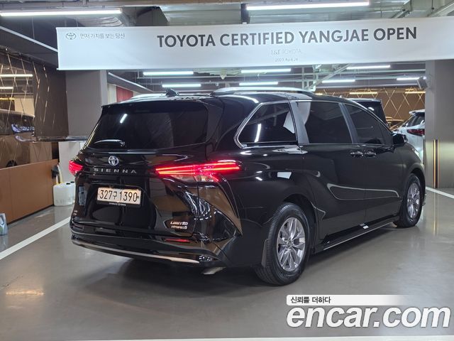 Toyota Sienna (IV) 2.5 Hybrid AWD 2024 — фото 2