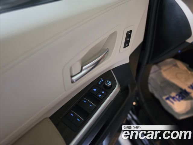 Toyota Sienna (IV) 2.5 Hybrid AWD 2024 — фото 17