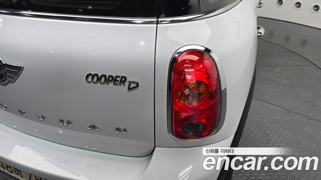 MINI Cooper D Countryman SE 1st 2013 — фото 23