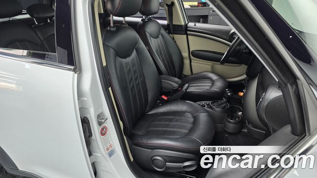MINI Cooper D Countryman SE 1st 2013 — фото 26