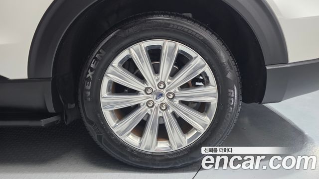 Ford Explorer (VI) 2.3 LimIted 4WD 2020 — фото 27