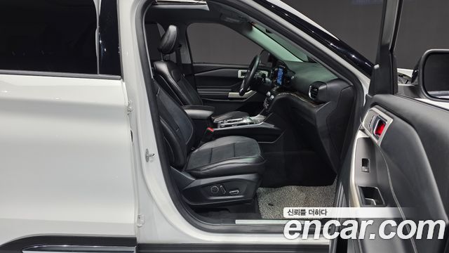 Ford Explorer (VI) 2.3 LimIted 4WD 2020 — фото 32
