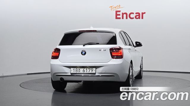BMW 1 Series (F20) 118d Sport 5Door 2015 — фото 4
