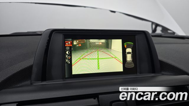 BMW 1 Series (F20) 118d Sport 5Door 2015 — фото 14