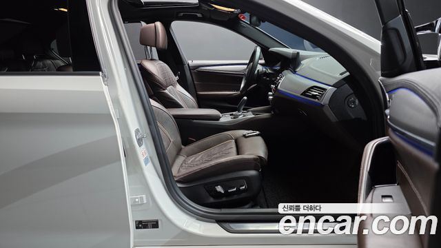 BMW 5 Series (G30) 520d M Sport Package Plus 2019 — фото 26