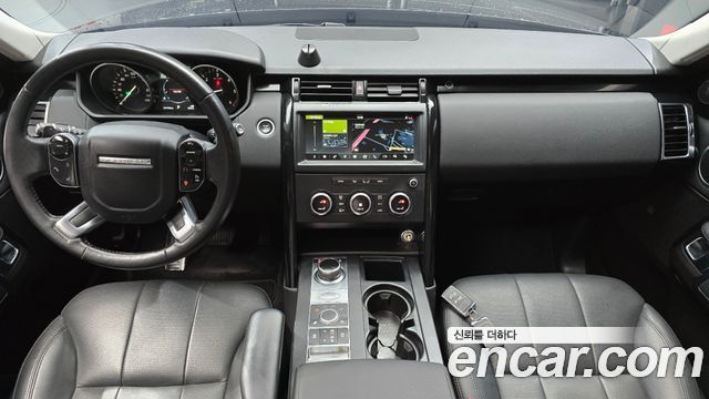 Land Rover Discovery 5 2.0 SD4 SE 2019 — фото 7