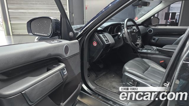 Land Rover Discovery 5 2.0 SD4 SE 2019 — фото 10