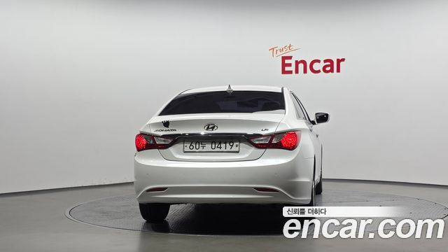 Hyundai Sonata The Brilliant LPI Smart 2014 — фото 4