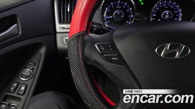 Hyundai Sonata The Brilliant LPI Smart 2014 — фото 17