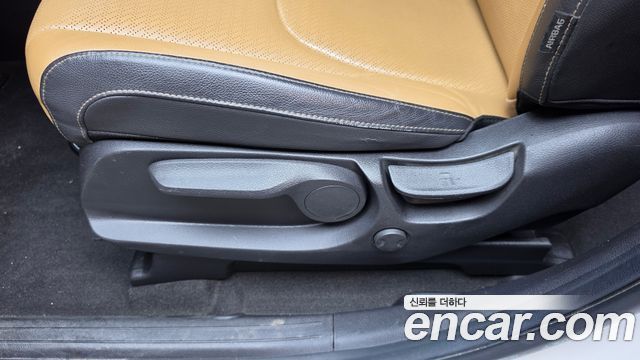 Kia Carnival (IV) Diesel 9-Seater Prestige 2022 — фото 19