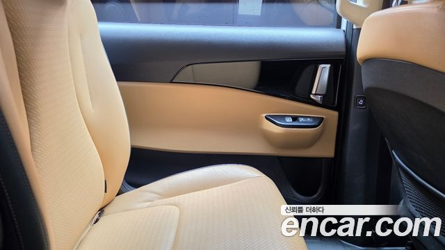 Kia Carnival (IV) Diesel 9-Seater Prestige 2022 — фото 25