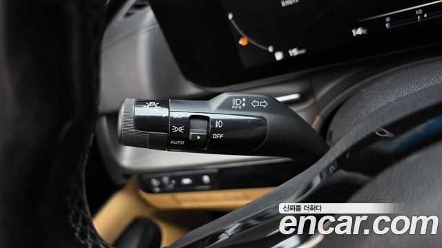 Kia Carnival (IV) Diesel 9-Seater Prestige 2022 — фото 31