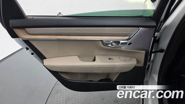 Volvo S90 B5 Ultra Dark 2026 — фото 25