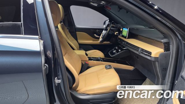 Lincoln Corsair 2.0 Reserve AWD 2021 — фото 11