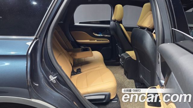 Lincoln Corsair 2.0 Reserve AWD 2021 — фото 12
