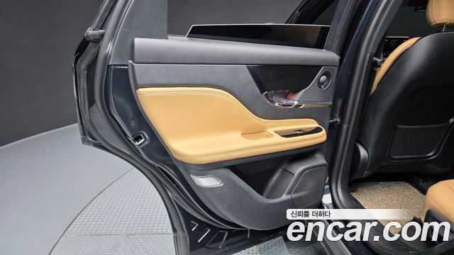 Lincoln Corsair 2.0 Reserve AWD 2021 — фото 25