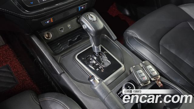 KG Mobility (SsangYong) Rexton Sports Khan Diesel 2.2 4WD Professional X (5-Link) 2019 — фото 9