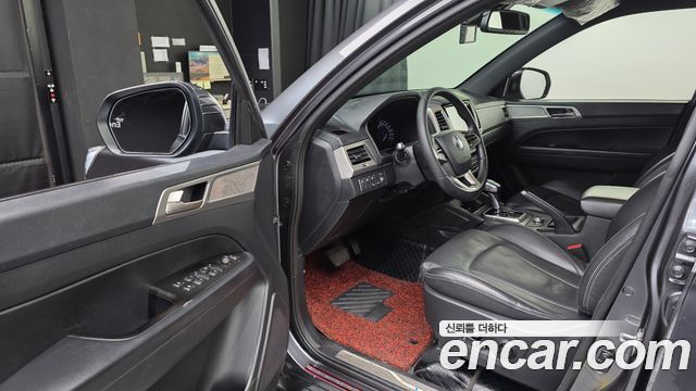 KG Mobility (SsangYong) Rexton Sports Khan Diesel 2.2 4WD Professional X (5-Link) 2019 — фото 10