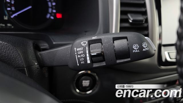 KG Mobility (SsangYong) Rexton Sports Khan Diesel 2.2 4WD Professional X (5-Link) 2019 — фото 19