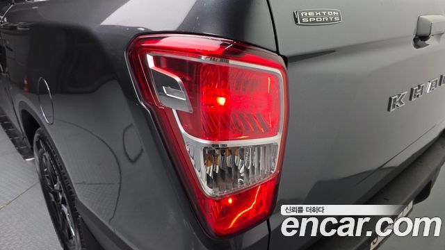 KG Mobility (SsangYong) Rexton Sports Khan Diesel 2.2 4WD Professional X (5-Link) 2019 — фото 23