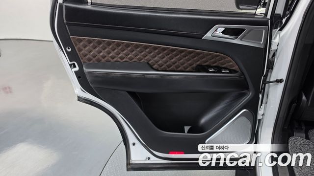 KG Mobility (SsangYong) Rexton Diesel 2.2 4WD Signature 2023 — фото 31