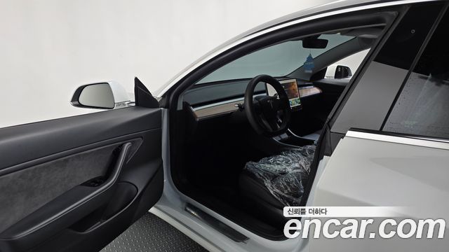 Tesla Model 3 Long Range AWD 2020 — фото 10