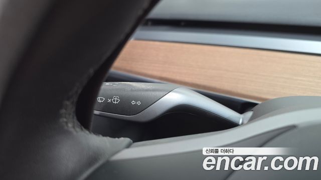 Tesla Model 3 Long Range AWD 2020 — фото 18