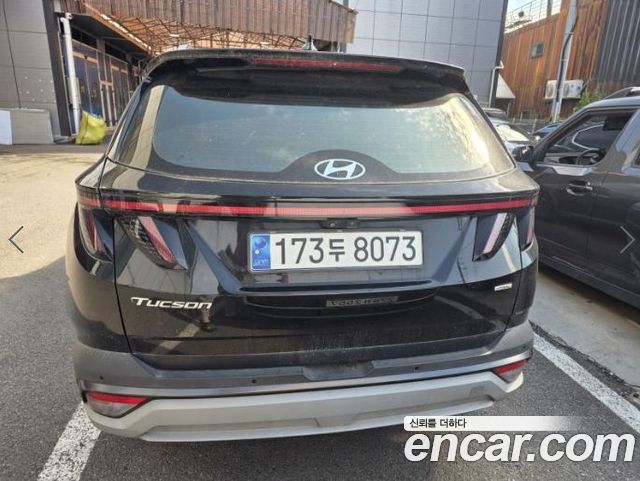 Hyundai Tucson (NX4) Gasoline 1.6 Turbo 4WD Inspiration 2024 — фото 3