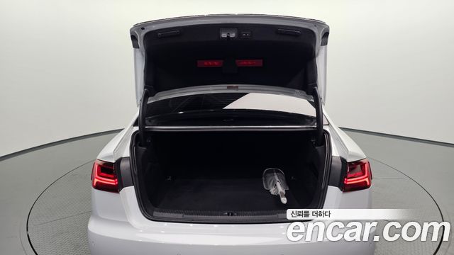 Audi A6 35 TDI Premium C7 2016 — фото 35